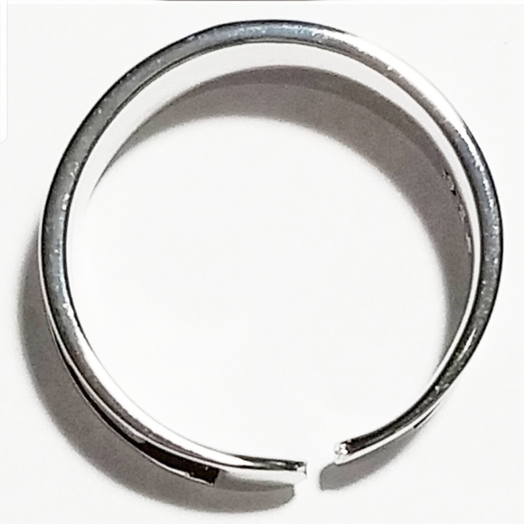 *Foot Print Sterling Silver Toe Ring - Picture 4 of 5